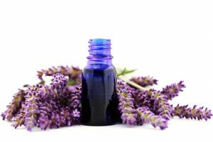 лавандовое-масло-от-выпадения-волос
