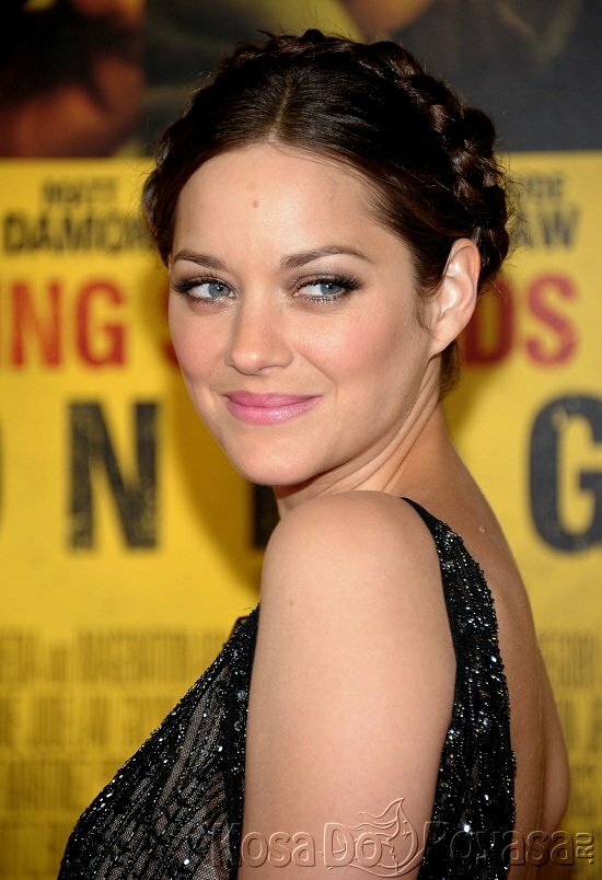 celebrity-hairstyles-braids-crown-braid